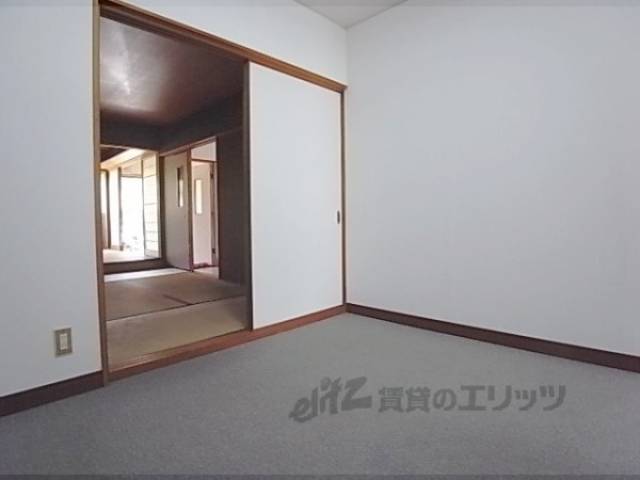 洋室