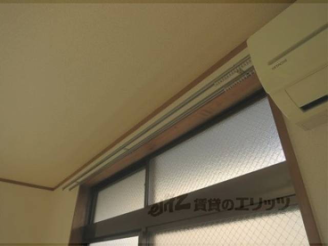 カーテンレール