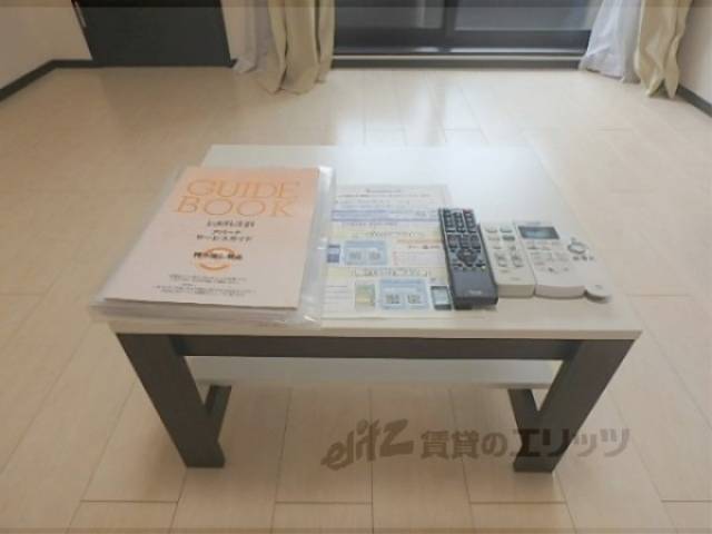 テーブル