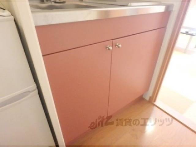 キッチン　下部収納