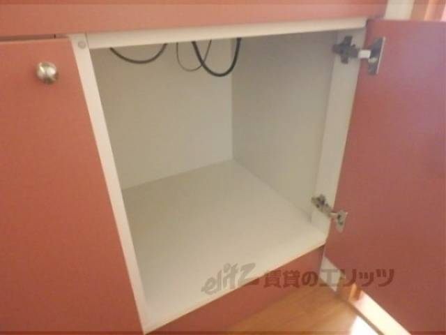 キッチン　下部収納