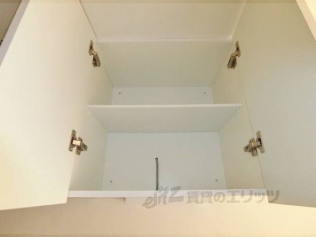 キッチン　上部収納