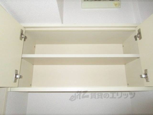 下駄箱　上部