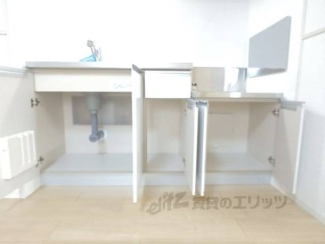 キッチン　キッチン下収納