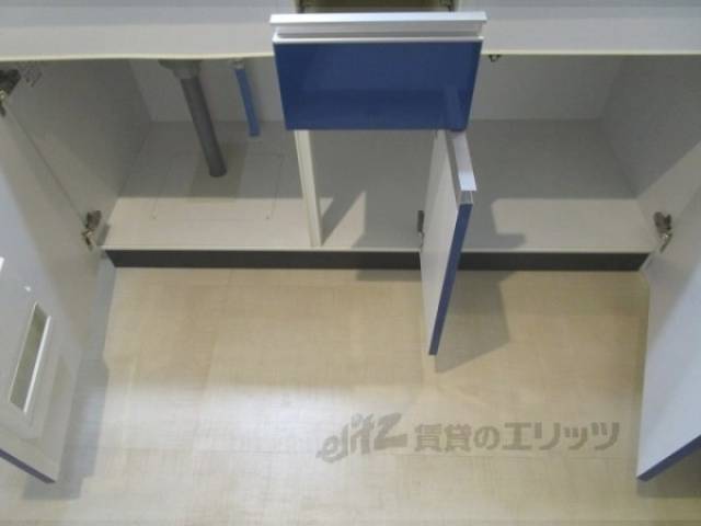 キッチン　間仕切り