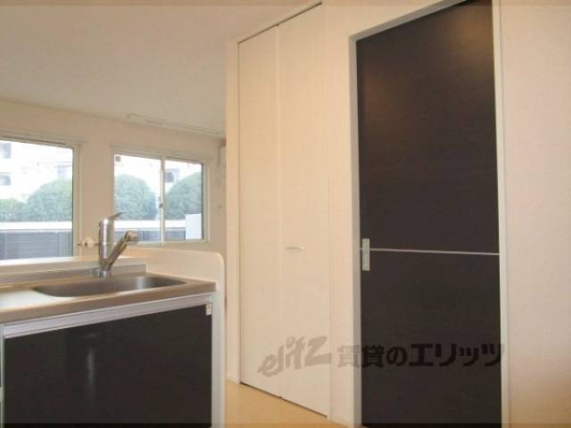 キッチン　収納