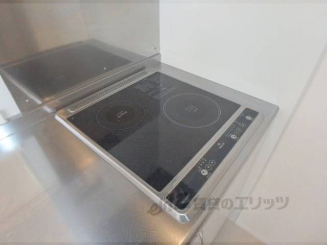 キッチン　コンロ