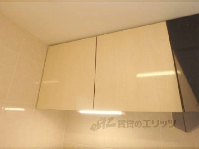 キッチン上収納