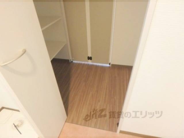 収納　ウォークイン収納