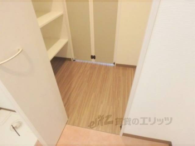 収納　ウォークイン収納