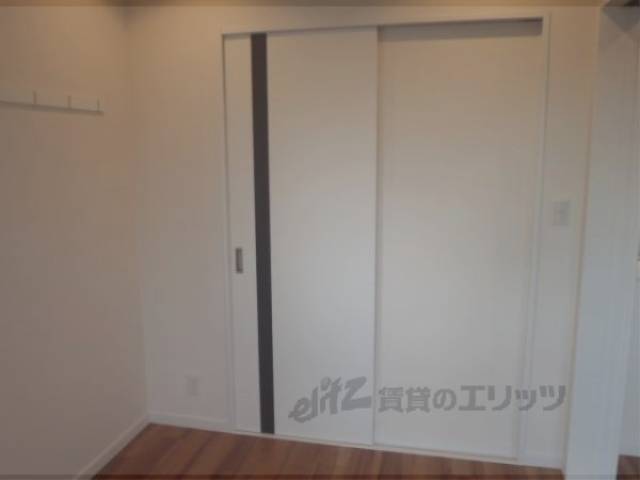 収納　ウォークインクローゼット