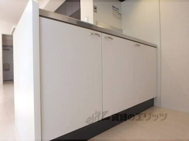 キッチン　収納