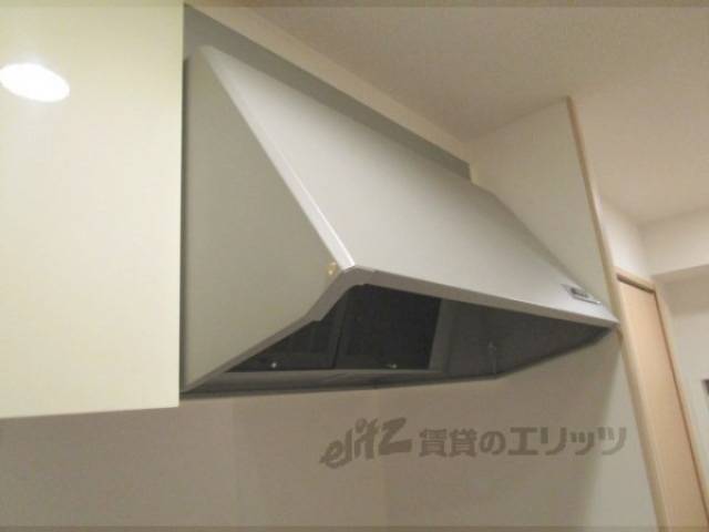 キッチン　換気扇