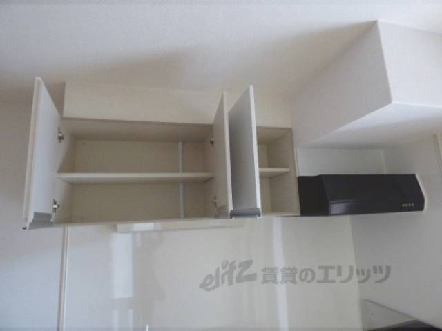 キッチン　収納
