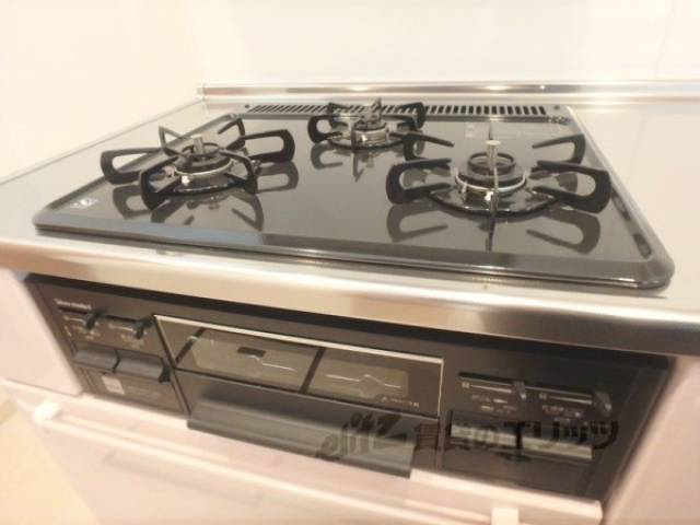 キッチン　コンロ