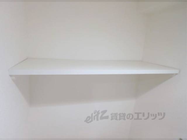 トイレ　トイレ収納