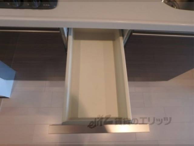 キッチン　キッチン下部収納