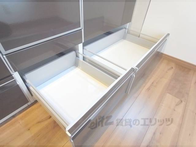 キッチン下部収納