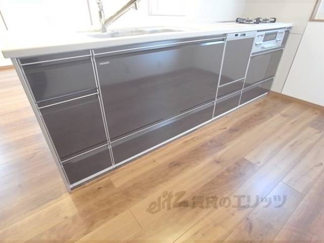 キッチン下部収納