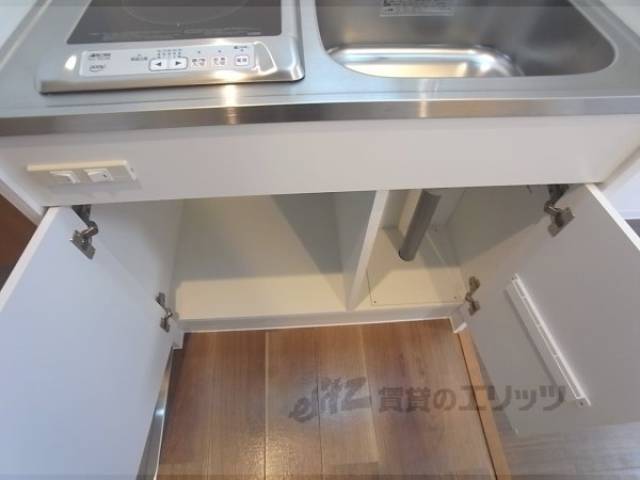 キッチン　収納