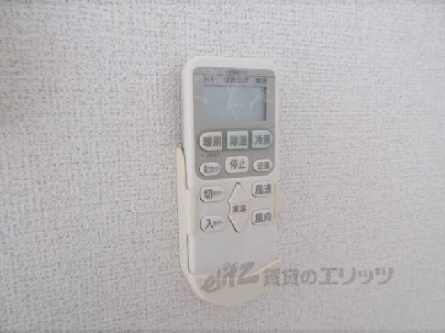 エアコンリモコン