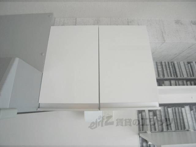 キッチン上の収納