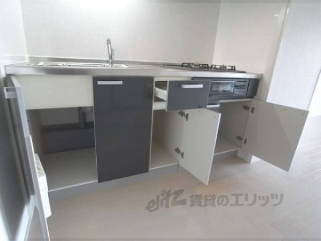 収納　キッチン下の収納