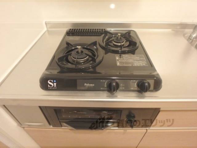 キッチン　コンロ