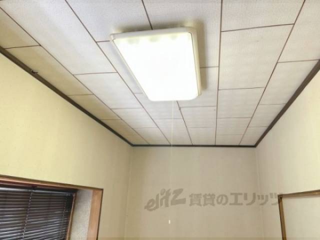 洋室照明