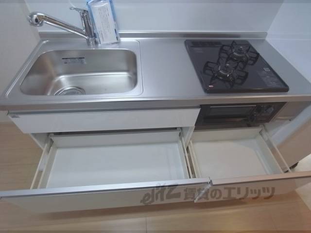 キッチン　収納