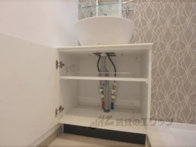 洗面所　洗面所下部収納