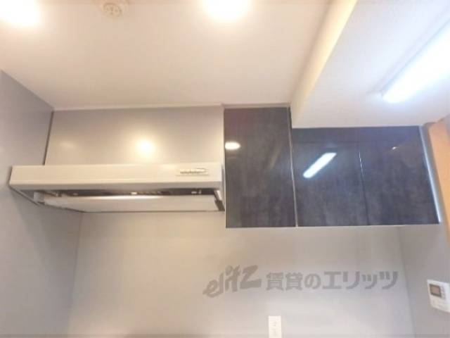 キッチン　エアコン