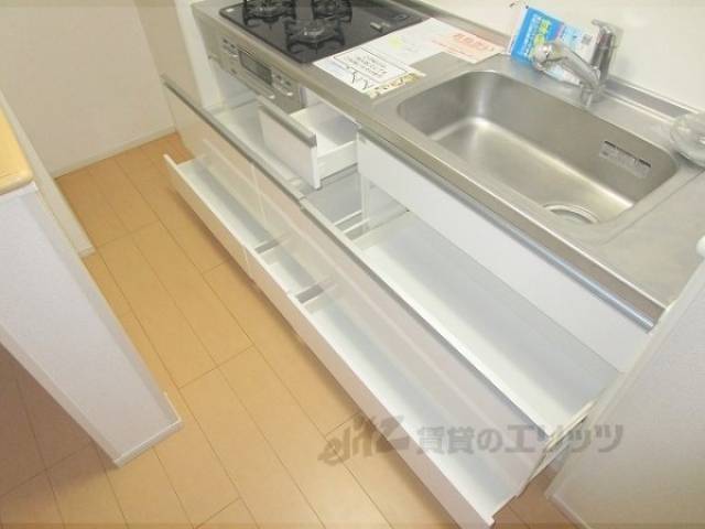 キッチン　収納