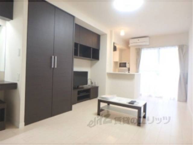 洋室　清潔感のあるお部屋です