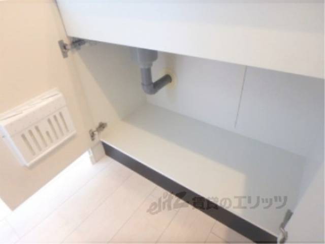 キッチン　下部収納