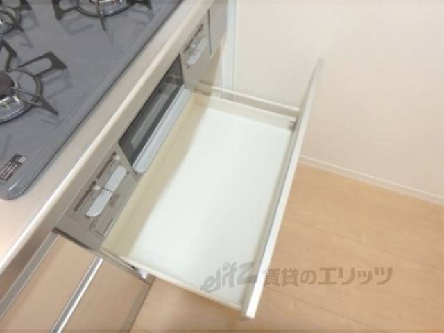 キッチン　下部収納