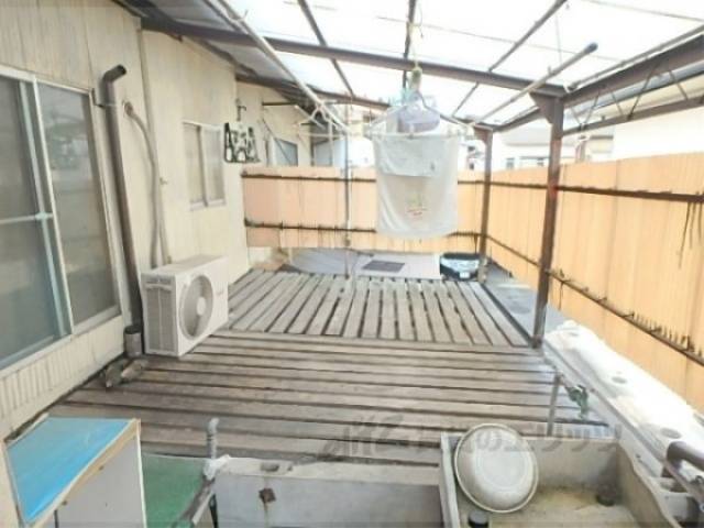 ベランダ　共用ベランダ