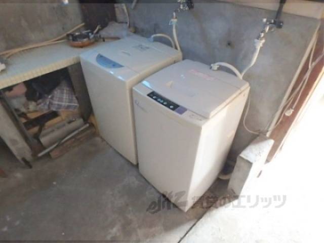 洗濯機置場　共用ﾗﾝﾄﾞﾘｰ