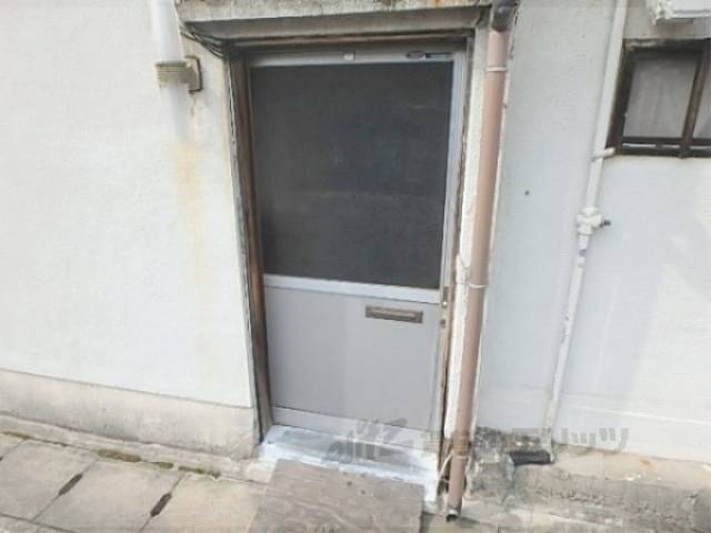 玄関　共用玄関