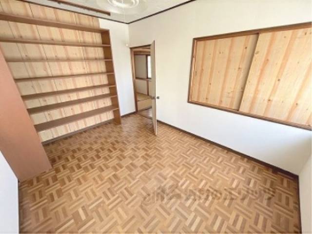 洋室　２階