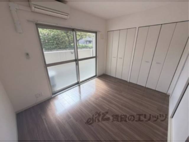 洋室　給湯器スイッチ