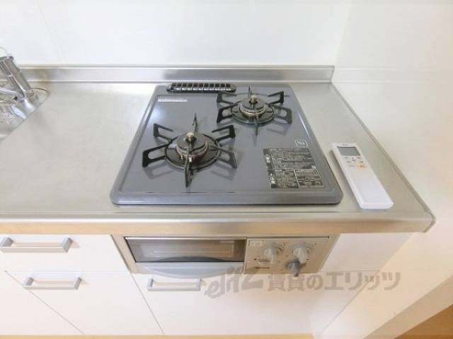 キッチン　２口コンロ