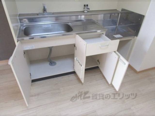 キッチン　収納