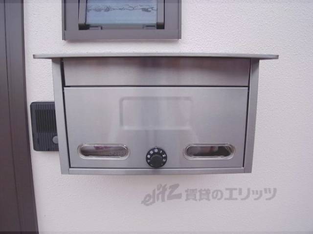 ポスト