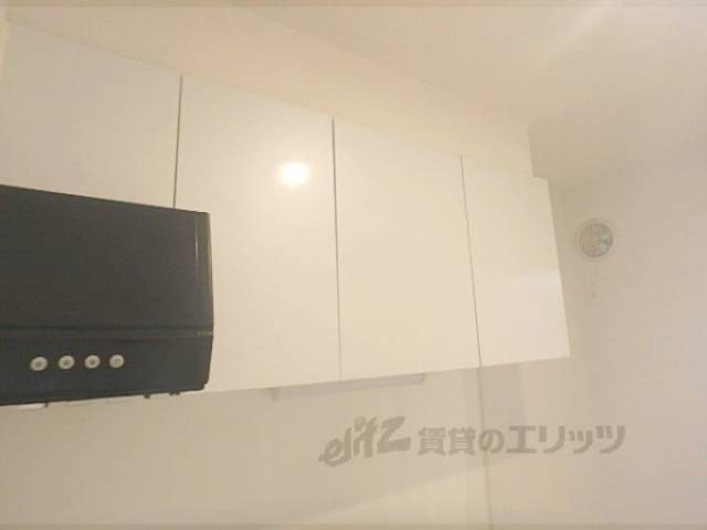 キッチン　上部収納