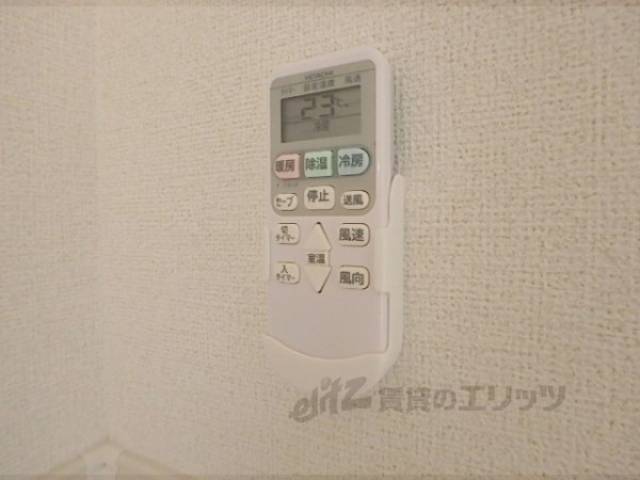 エアコンリモコン