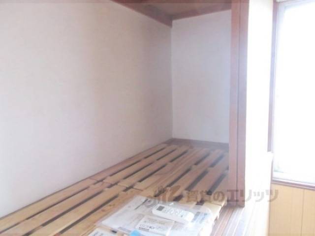 収納　シャワースペース向かいにあります。