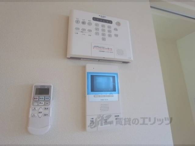 ドアフォン　防犯面安心ですね