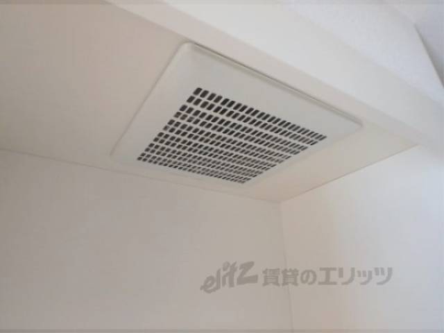 キッチン　換気扇