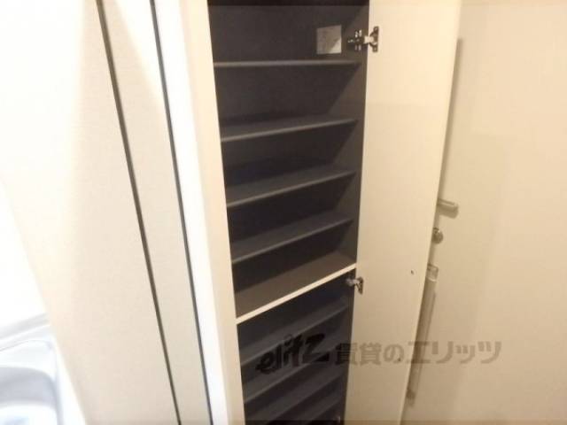 下駄箱　イメージ写真
